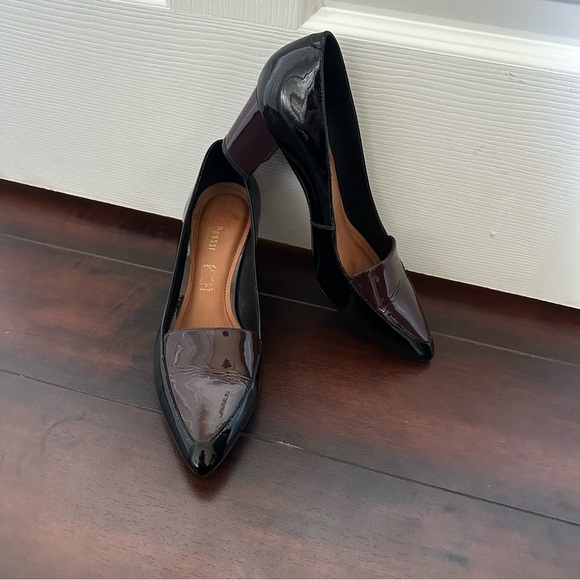 Size 8 Capelli Rossi Patent Leather Black and Burgundy Thick Chunky Heel Pump - Picture 3 of 10